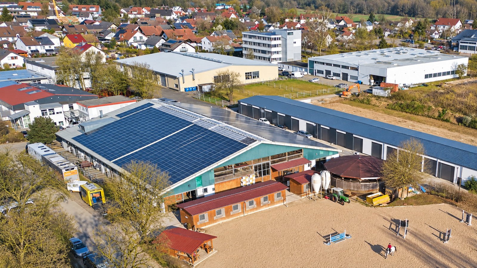 Baden-Württemberg, Bad Säckingen, professionelle Reitanlage zu verkaufen Baden-Württemberg, Bad Säckingen, professionelle Reitanlage zu verkaufen