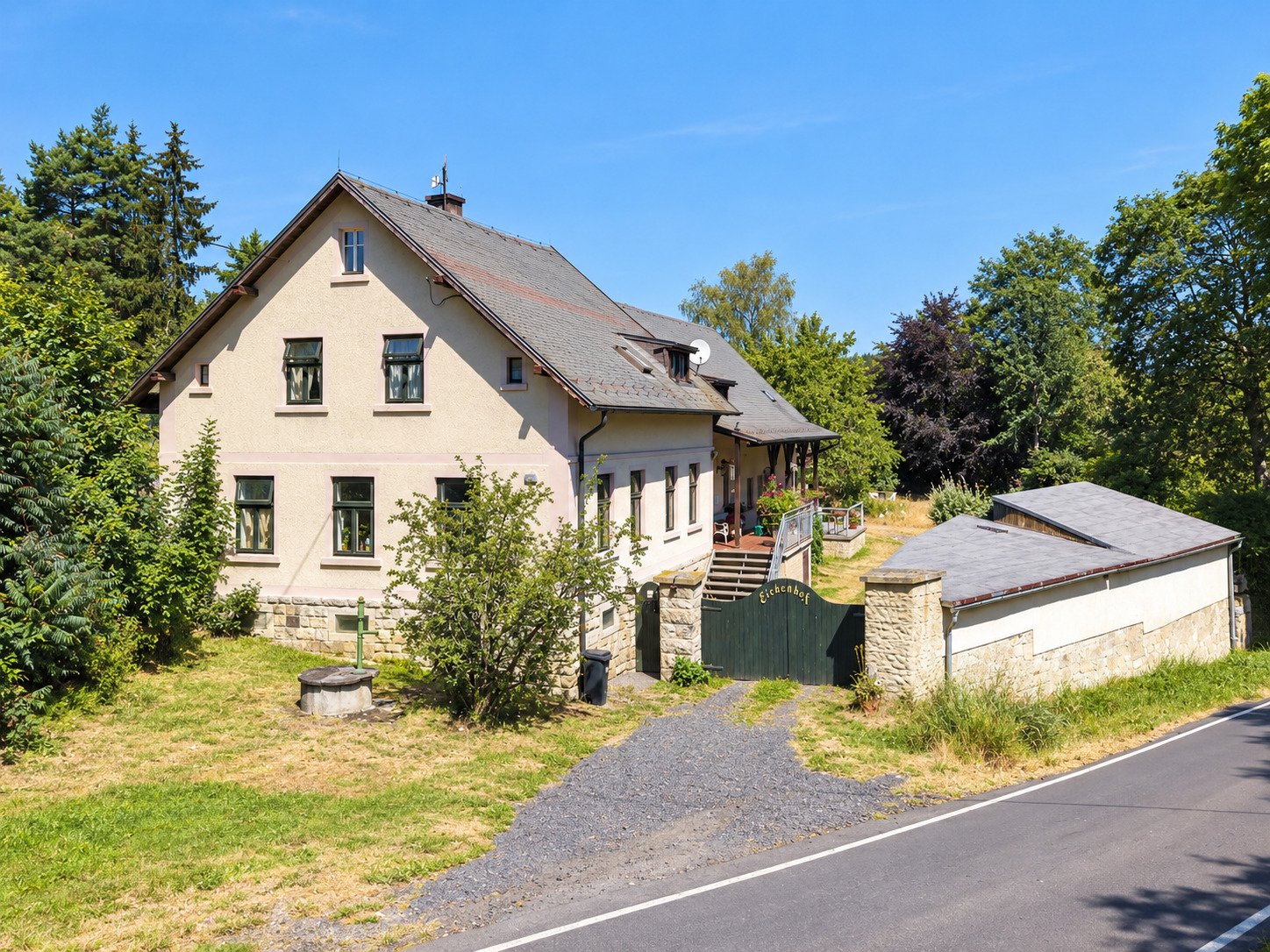 Tschechien, nahe dtsch Grenze, kleiner Hof für Pferdefreunde Tschechien, nahe dtsch Grenze, kleiner Hof für Pferdefreunde