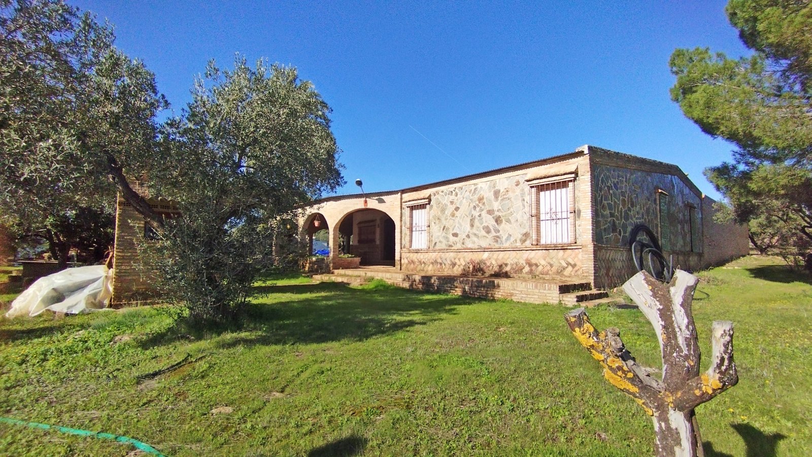 Andalusien, Provinz Huelva, 21859 Villarassa - Finca, 14 ha, Pool, Gästehaus, Stallmöglichkeit Andalusien, Provinz Huelva, 21859 Villarassa - Finca, 14 ha, Pool, Gästehaus, Stallmöglichkeit